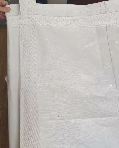 White Baffle Fertilizer Bag 105 x 105 x 120 — view 5