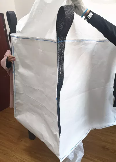 Skirt-Top U-Panel Construction Bag with Bottom Discharge — view 4