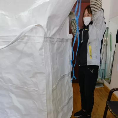 92x92x125 Tubular Skirt-Fill Bag with Cross-Corner Loops — view 3