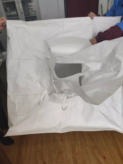 Wei&szlig;er Baffle-Jumbo-Sack mit Sch&uuml;rzenoberseite, 95 &times; 95 &times; 110 — view 3