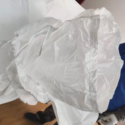Industrial Spout-Top PP Bag, 37.5 &times; 37.5 &times; 76 — view 6