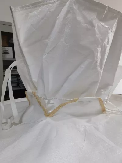 Uncoated U-Panel Flour Bag 90 x 100 x 120 — view 2