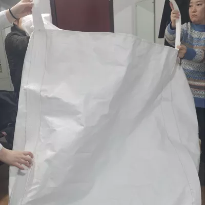 90 &times; 90 &times; 110 U-Panel Packing Bag in 100% PP — view 2