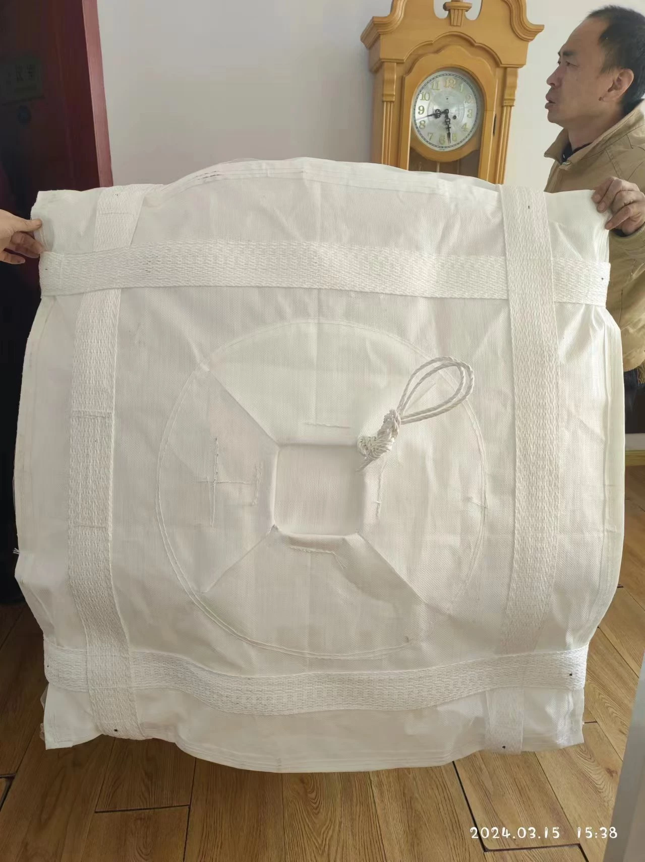 Uncoated Polypropylene Bulk Bag with PE Liner and Dual Spouts — detail view 2