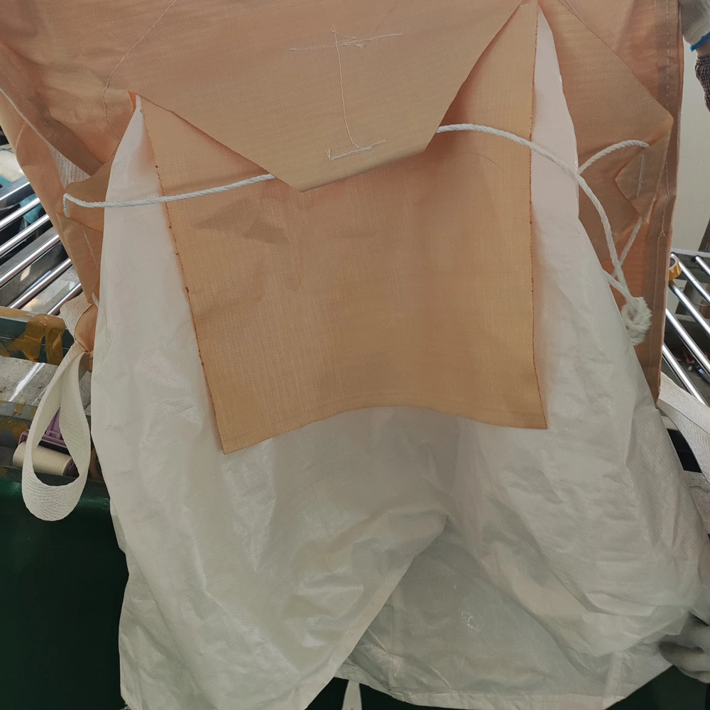 米色未覆膜 U 型面板 FIBC,配进料口和出料口 — detail view 4