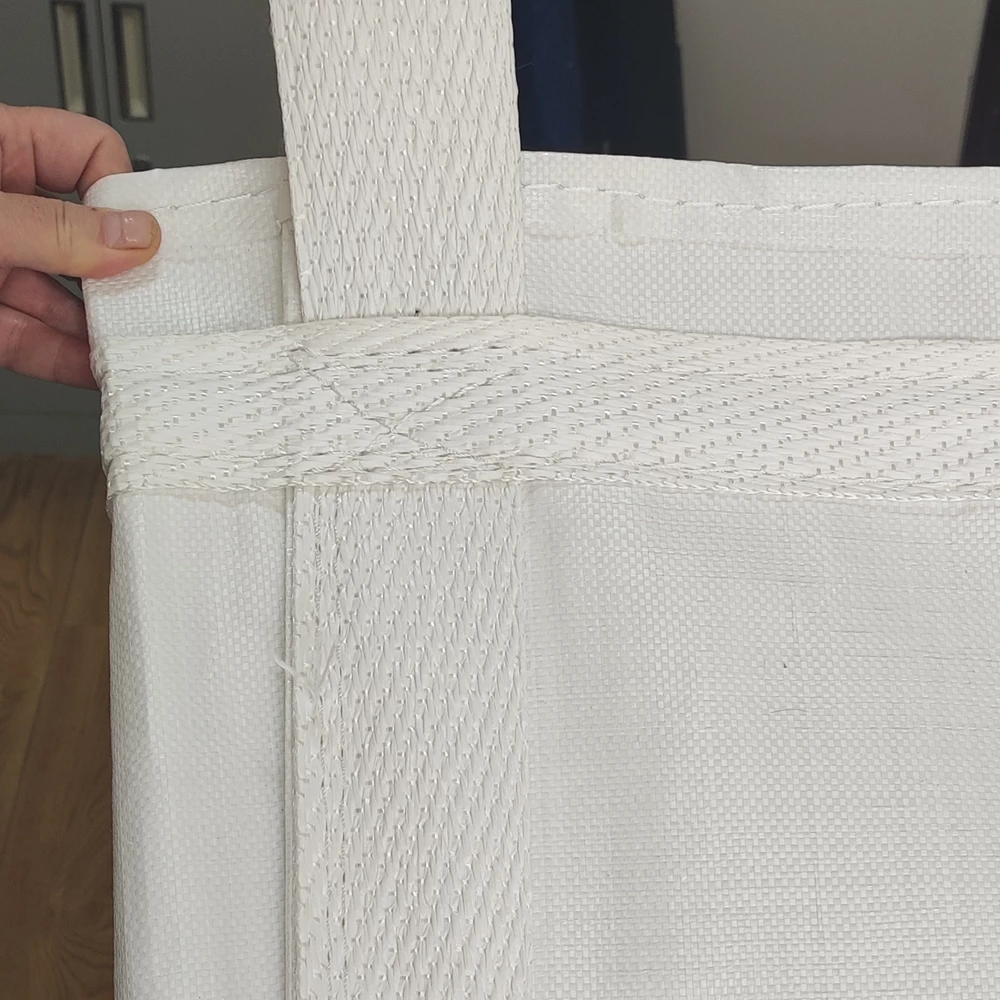 Fertilizer Baffle Bag with Filling Skirt and Discharge Spout — detail view 4