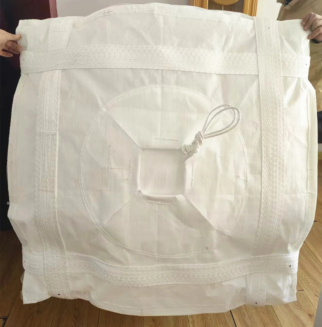 Uncoated Tubular Bulk Bag with PE Liner 95 x 95 x 135 — detail view 2