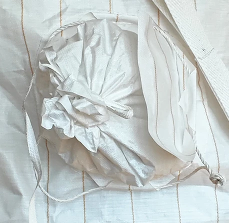 White Baffle Sand Jumbo Bag with Cross-Corner Loops — detail view 4