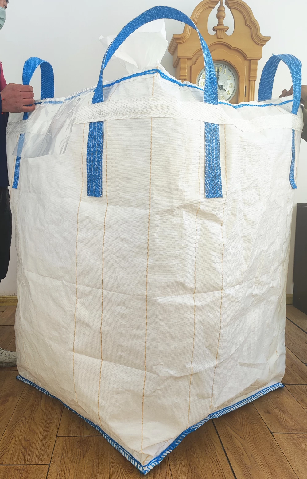 Type B Polypropylene FIBC with PE Liner and Dual Spouts — detail view 2