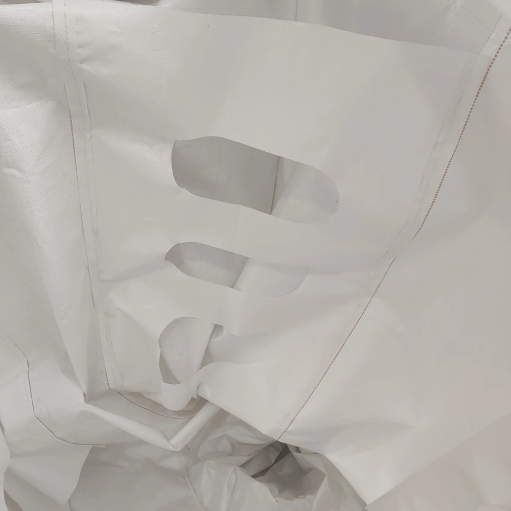 Fertilizer Baffle Bag with Filling Skirt and Discharge Spout — detail view 6