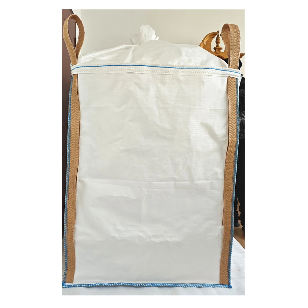 U-Panel-Sandsack mit Overlock- und Kettenstichen — detail view 1