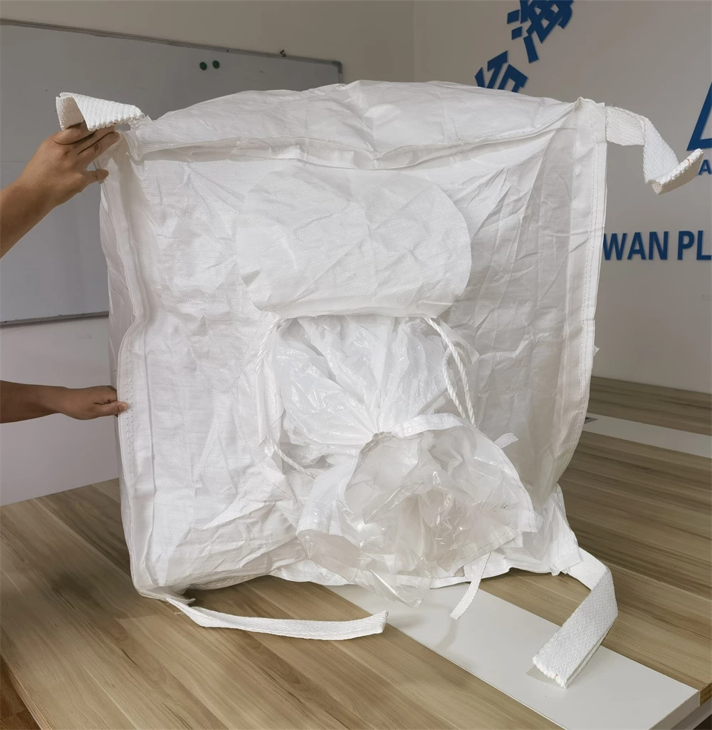 80x80x60 U-Panel Industrial FIBC with Filling and Discharge Spouts — detail view 4