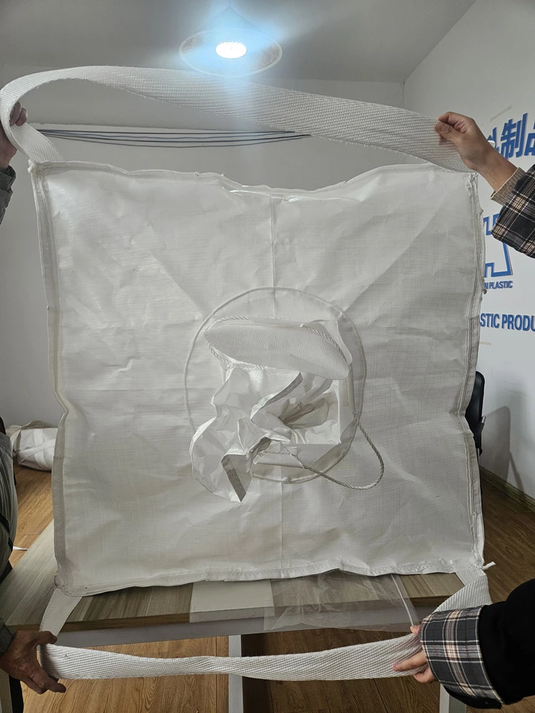 Coated Baffle FIBC 100 x 100 x 130 with Side-Seam Loops — detail view 4