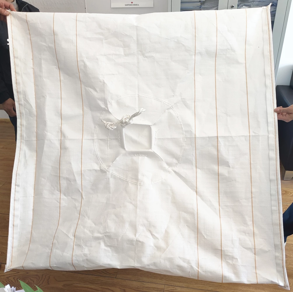 Laminated Baffle Bulk Bag with Cross-Corner Loops — detail view 3