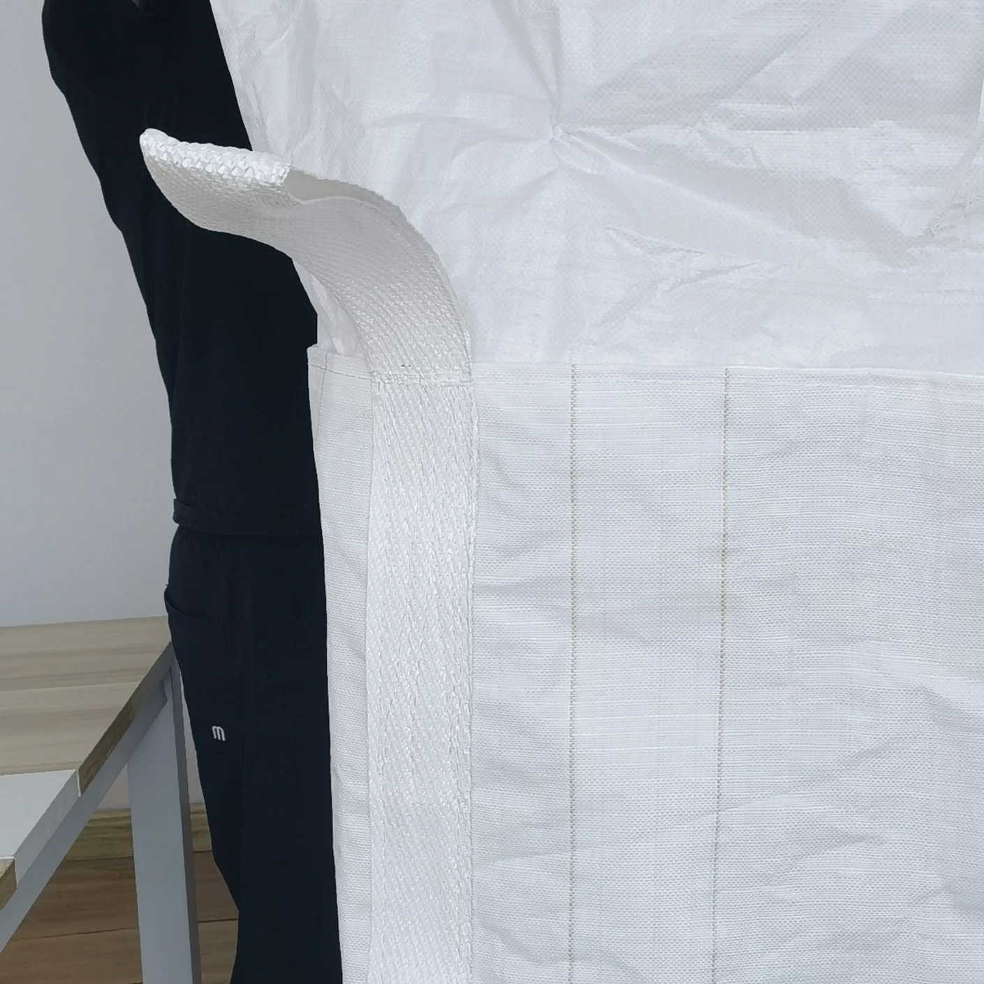 Jumbo bag bianco non rivestito 95 x 95 x 120 con bocca di riempimento — detail view 6