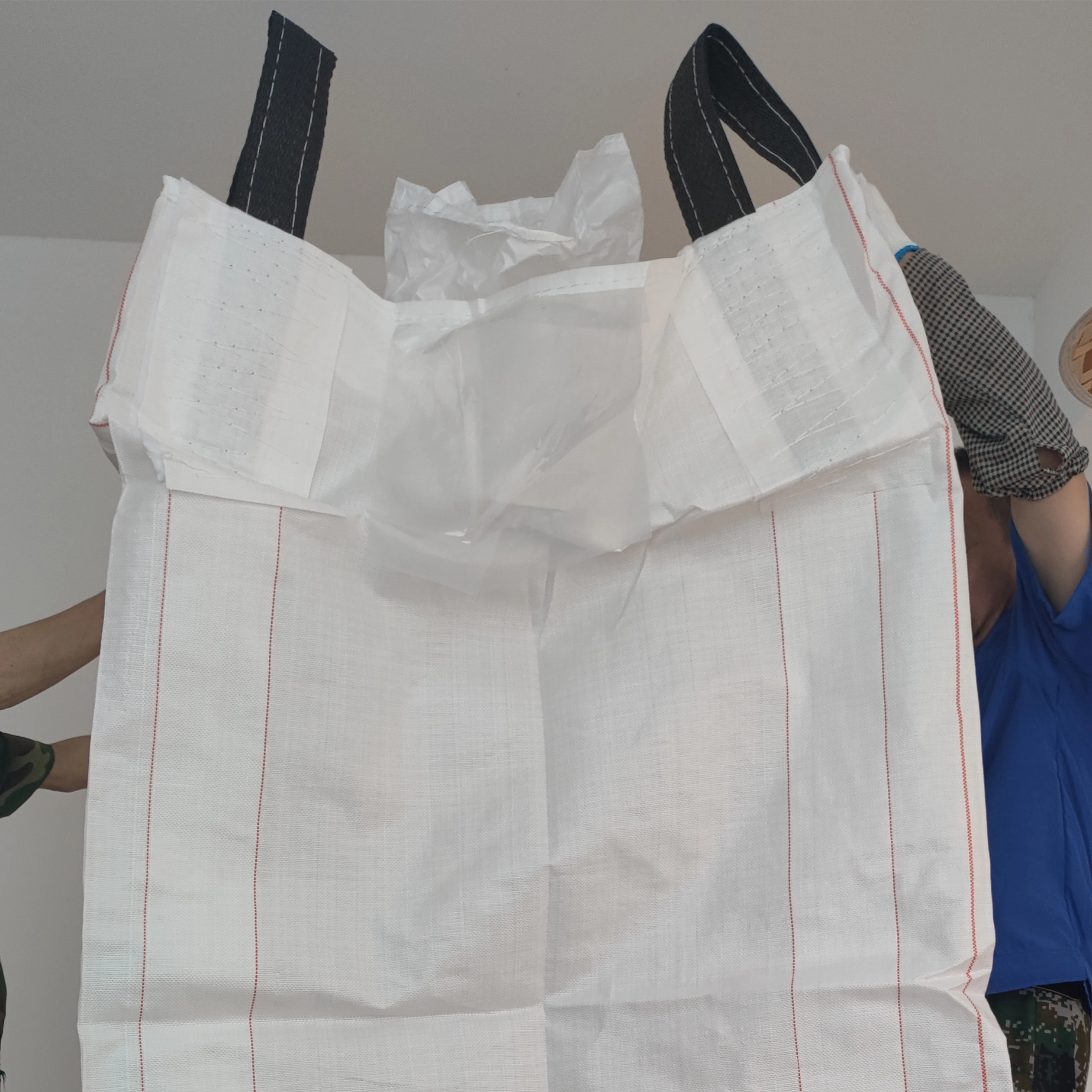 Industrial Spout-Top PP Bag, 37.5 &times; 37.5 &times; 76 — detail view 2