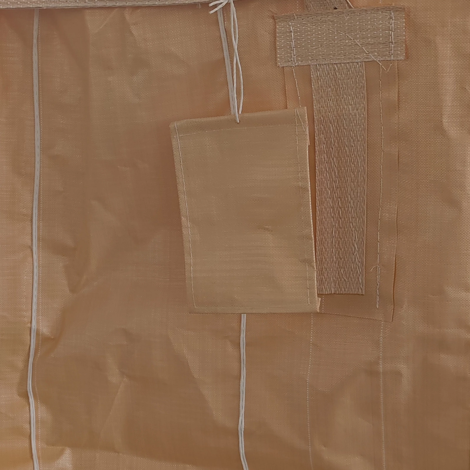 Beige Baffle FIBC with a 5:1 Safety Factor — detail view 2