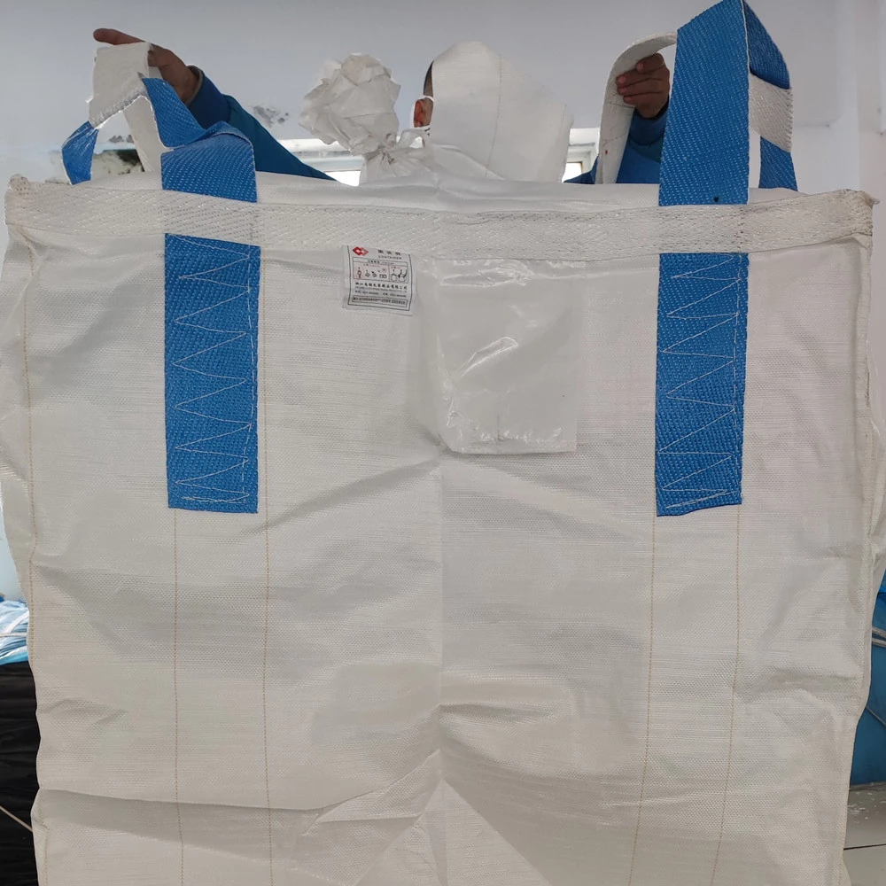 PE-Lined White FIBC with Blue Cross-Corner Lifting Loops — detail view 1