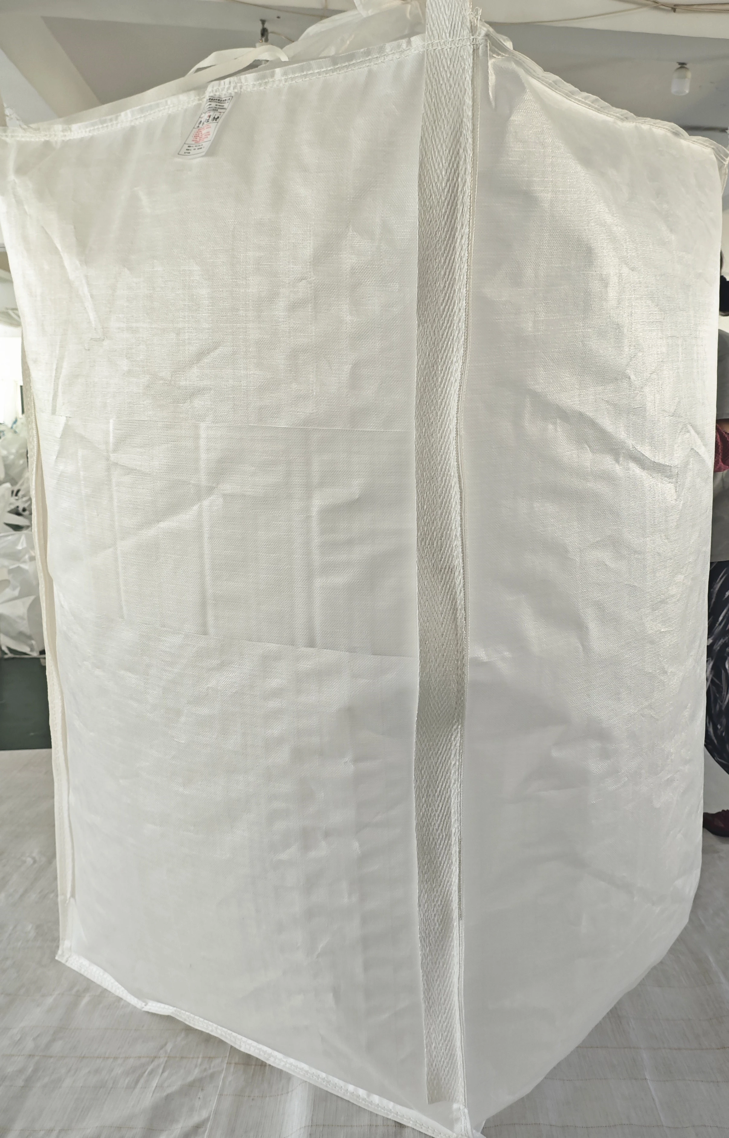U-Panel Feed Bulk Bag 100 x 100 x 160 with Spouts — detail view 2