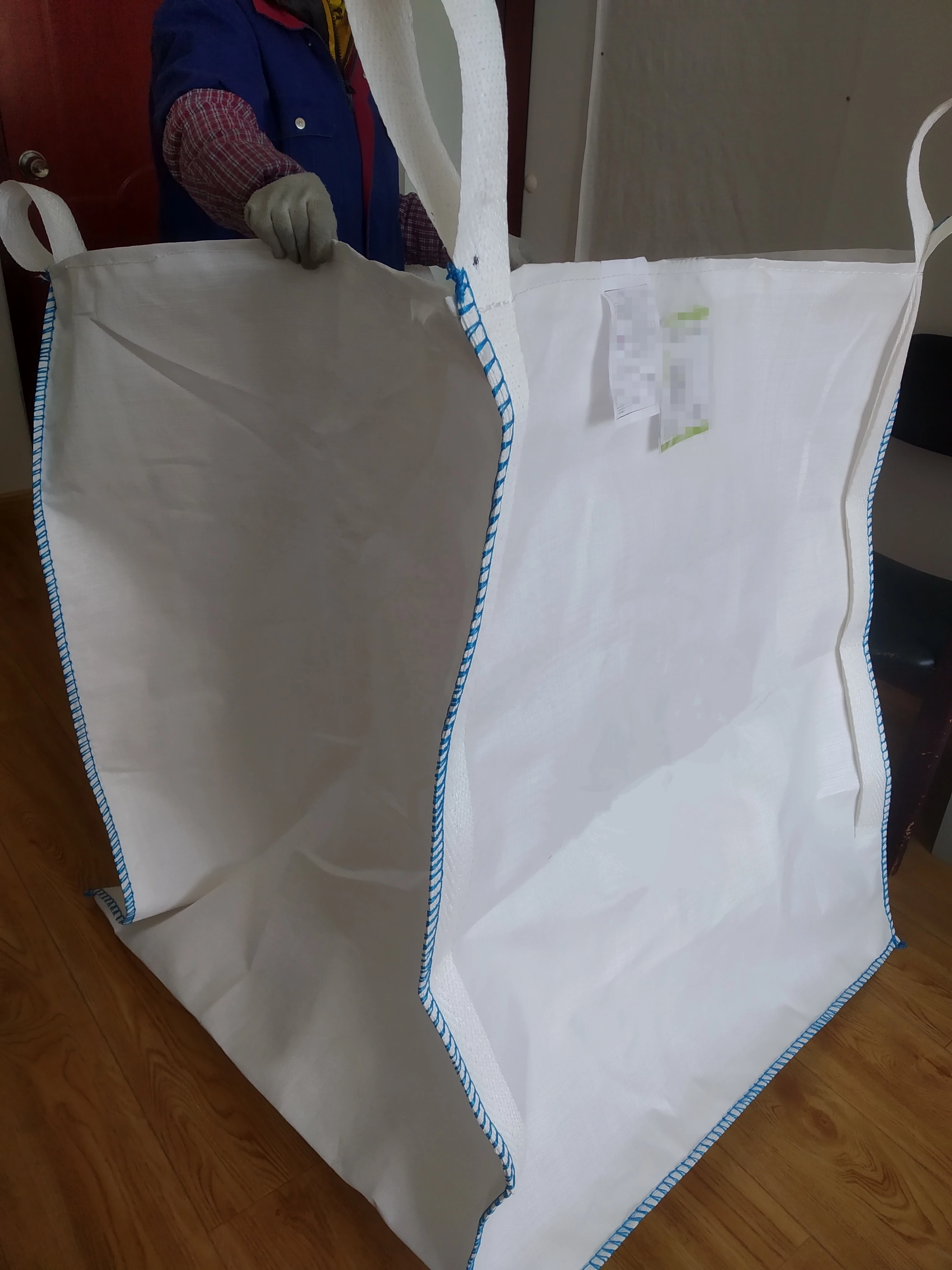 Flat-Base U-Panel Bag for Bulk Transport Packing — detail view 3