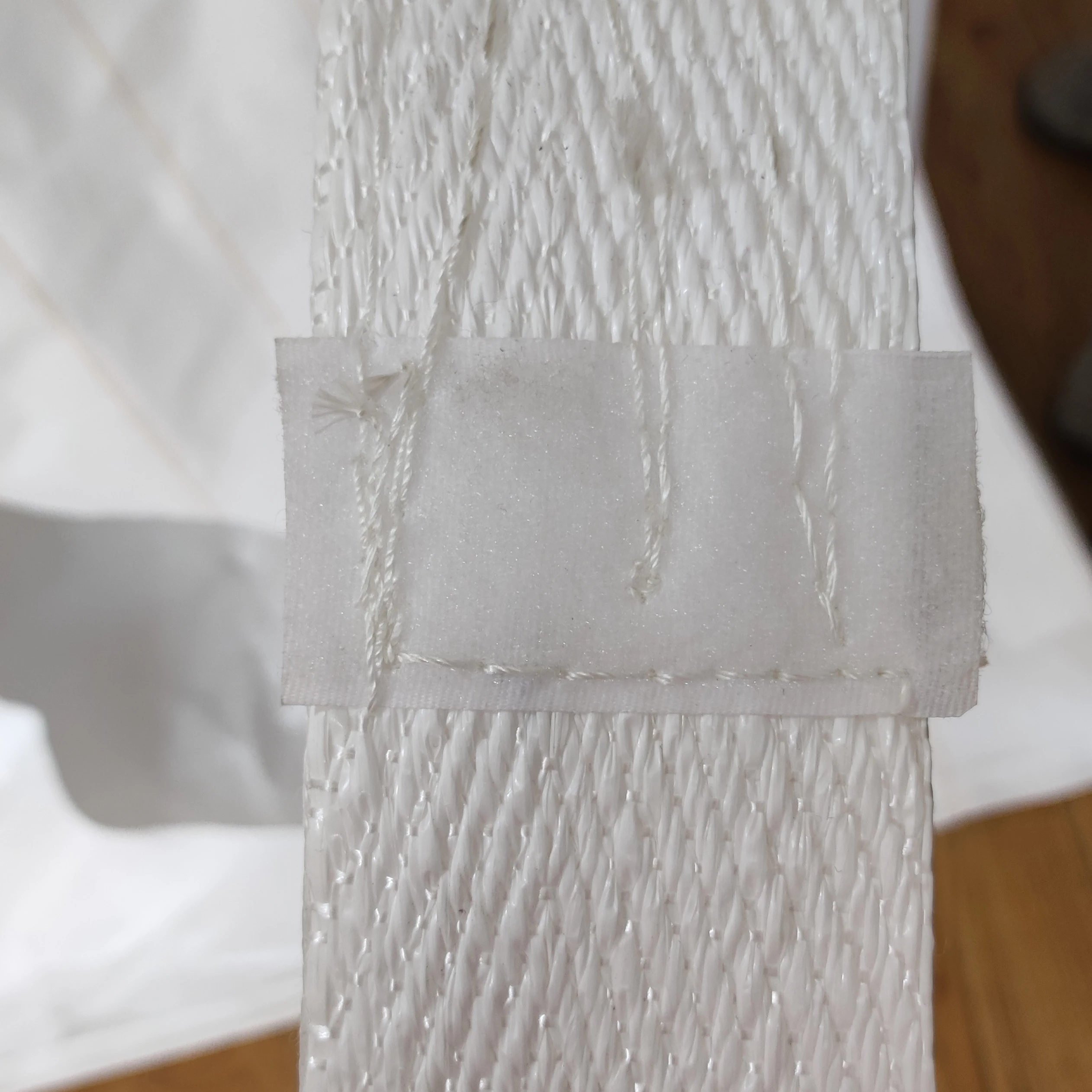 U-Panel Paper Roll Bag 114 x 114 x 110cm with Open Top — detail view 3