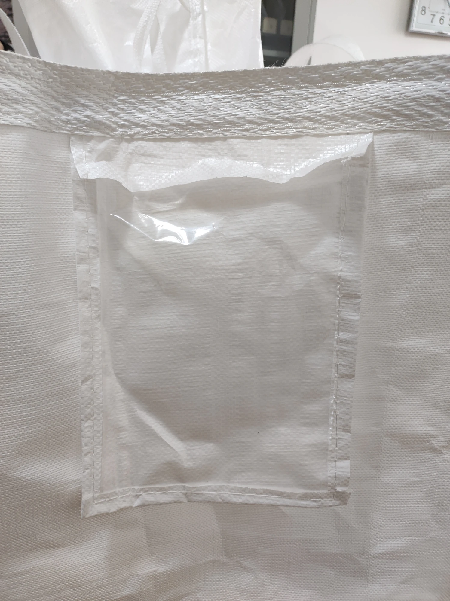 Uncoated White Baffle FIBC with Cross-Corner Lifting Loops — detail view 5