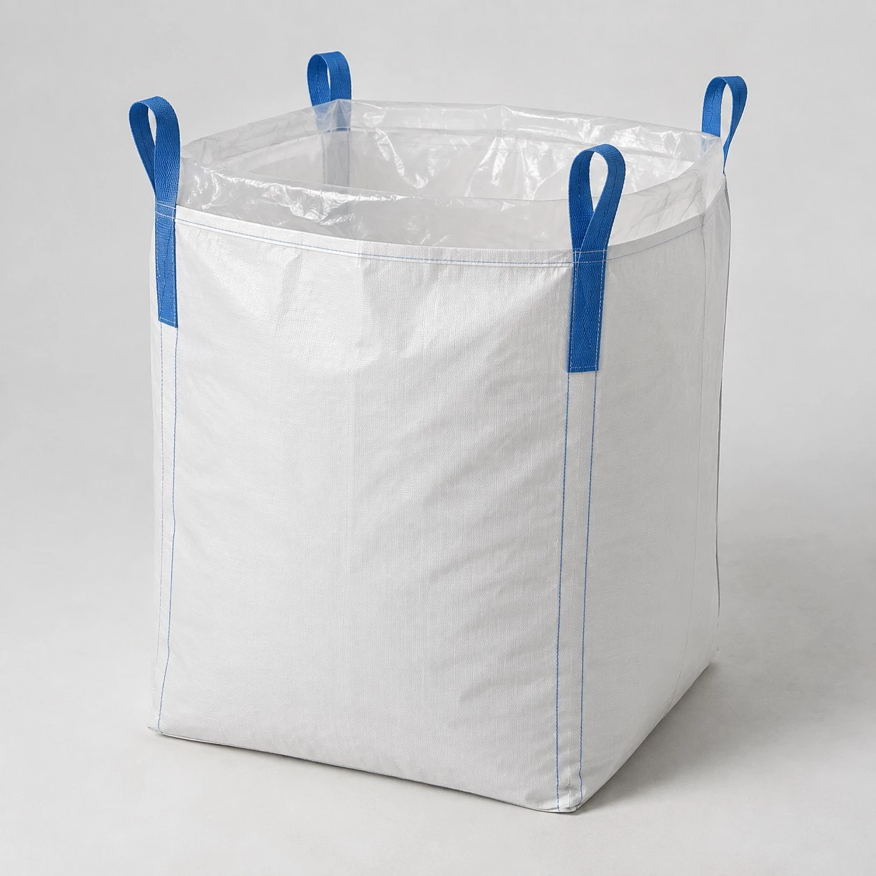 Unbranded illustration of a white U-panel FIBC with a separate clear PE liner